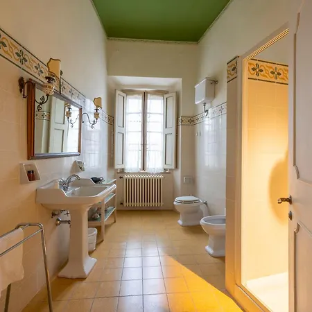 Castello Di - Lechner - Residenza D'epoca Maison d'hôtes Sovicille