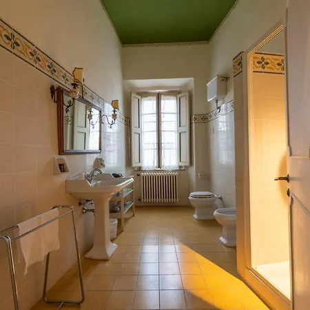 Castello Di - Lechner - Residenza D'epoca Maison d'hôtes Sovicille