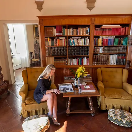 Castello Di - Lechner - Residenza D'epoca بيت ضيافة
