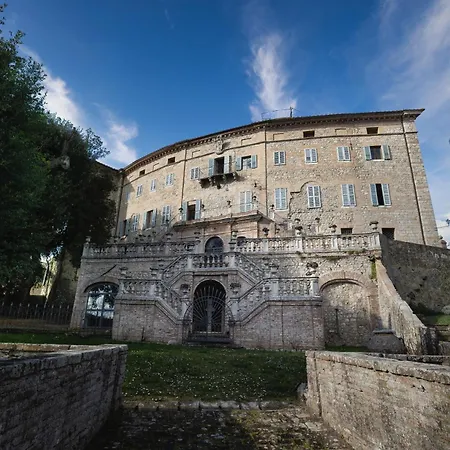 Castello Di - Lechner - Residenza D'epoca Maison d'hôtes Sovicille