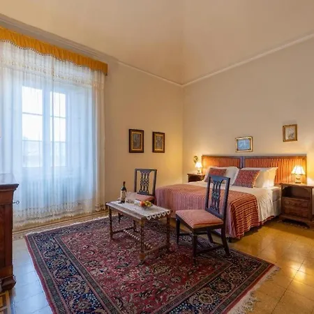 Castello Di - Lechner - Residenza D'epoca Maison d'hôtes Sovicille